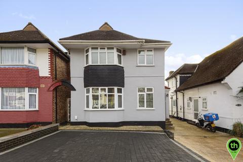 6 Wyre Grove, Edgware, HA8 8UP