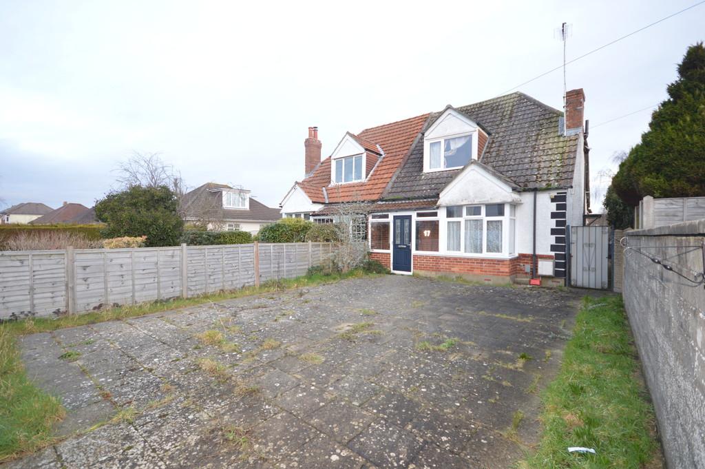 Talbot Rise, Bournemouth 3 bed semi-detached house - £300,000