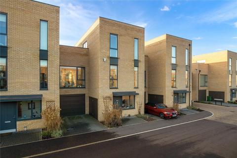 101 Clay Farm Drive, Trumpington, Cambridge, CB2 9BX