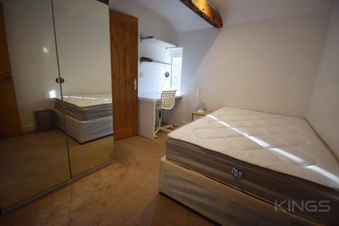 1 bedroom in a house share to rent, Portsmouth Road