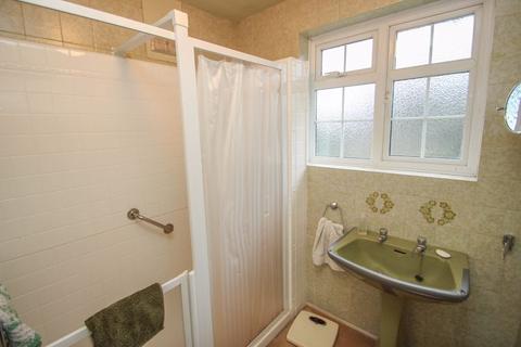26 Manor Drive, Hinchley Wood, Esher, KT10 0AX