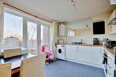 61 Jacomb Road, Lower Broadheath, Worcester, WR2 6QW