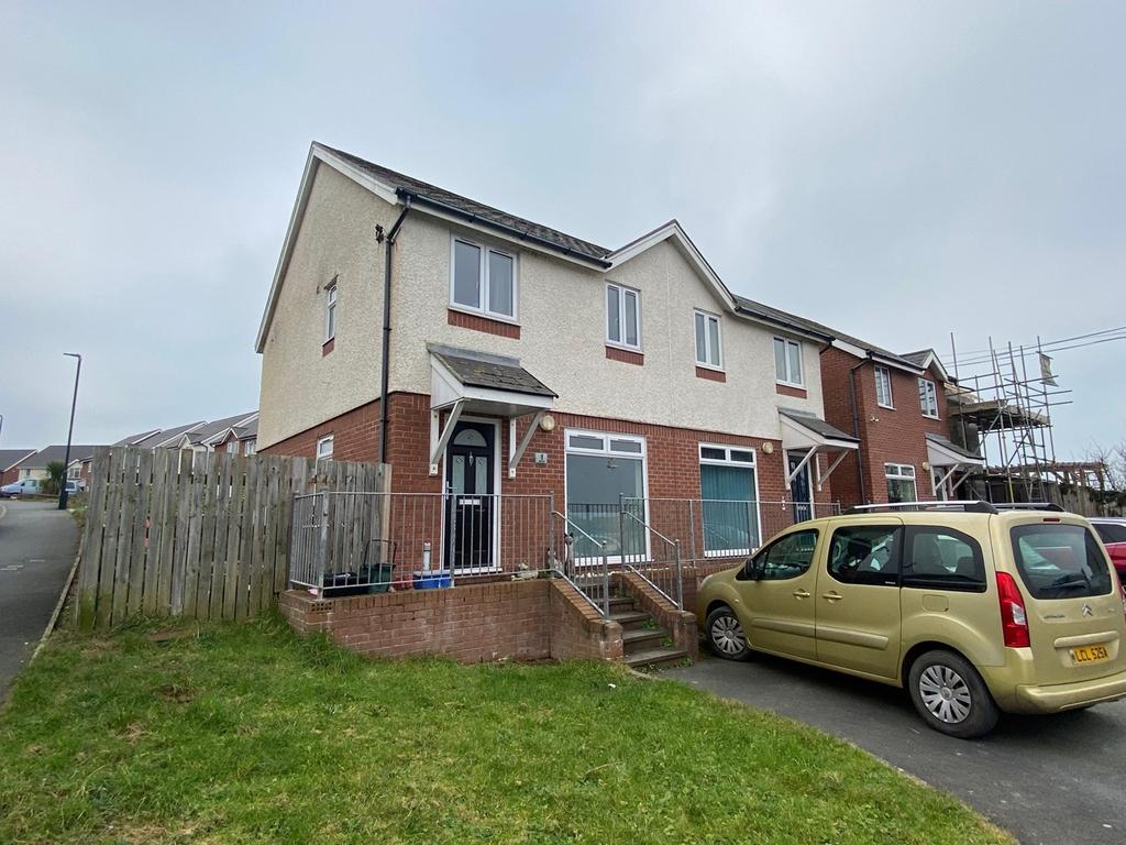 Felin Y Mor Road, Aberystwyth, SY23 3 bed semidetached house £245,000