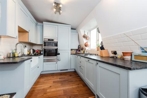 Flat 3, 21 Sussex Street, London, SW1V 4RR