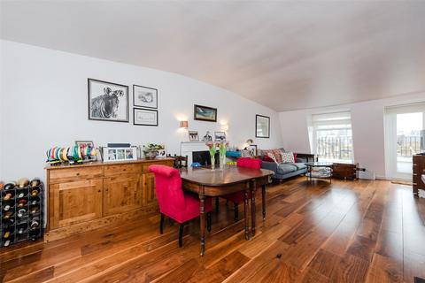Flat 3, 21 Sussex Street, London, SW1V 4RR
