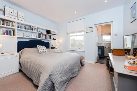 Flat 3, 21 Sussex Street, London, SW1V 4RR
