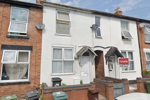 33 Carter Road, Wolverhampton, WV6 0PF
