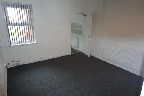 33 Carter Road, Wolverhampton, WV6 0PF