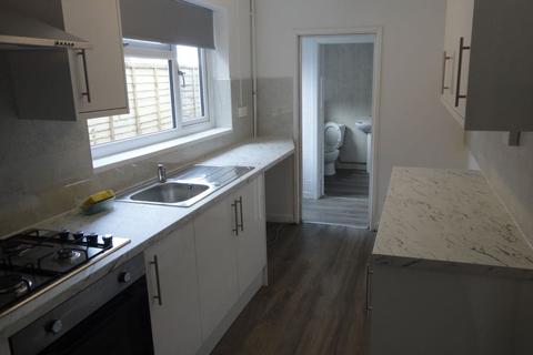 33 Carter Road, Wolverhampton, WV6 0PF