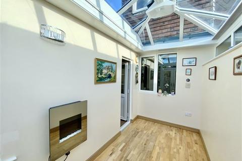13 Aughton Road, Swallownest, Sheffield, S26 4TF