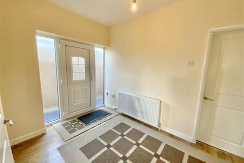 13 Aughton Road, Swallownest, Sheffield, S26 4TF