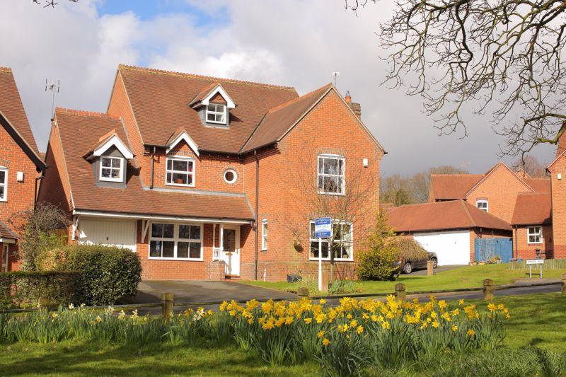 Simpsons Walk, Horsehay, Telford 5 bed detached house £475,000