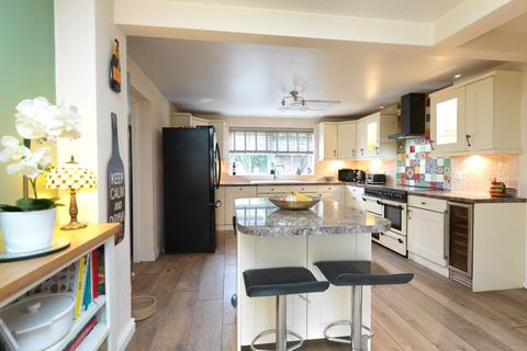15 Simpsons Walk, Horsehay, Telford, TF4 2PA