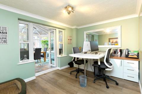 15 Simpsons Walk, Horsehay, Telford, TF4 2PA