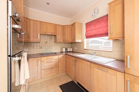 33 Ewell By Pass, Epsom, KT17 2PZ