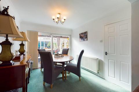4 Spring Lane, Olney, MK46 5HS