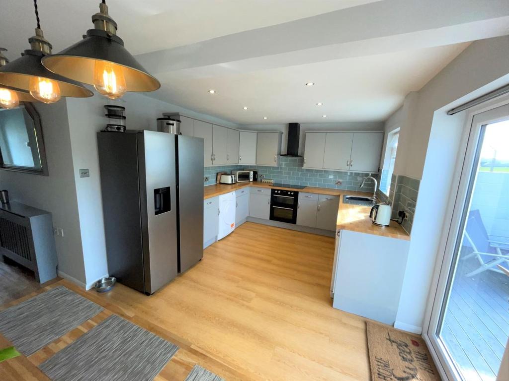 Kitchen.jpeg