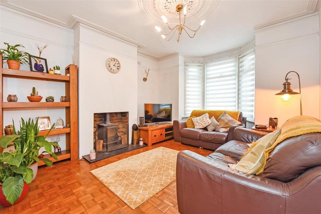 Dover Road, Portsmouth 3 bed terraced house £280,000
