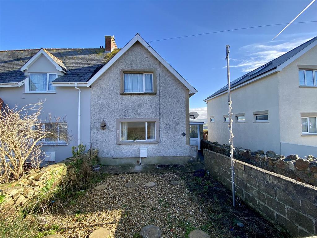 60 Harbour Village, Goodwick 2 bed end of terrace house £160,000