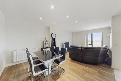243 Williams Way, Wembley, HA0 2FW
