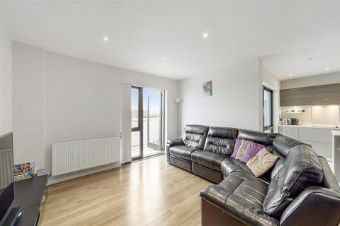 243 Williams Way, Wembley, HA0 2FW