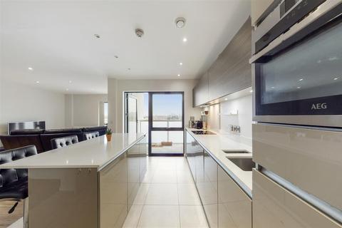 243 Williams Way, Wembley, HA0 2FW
