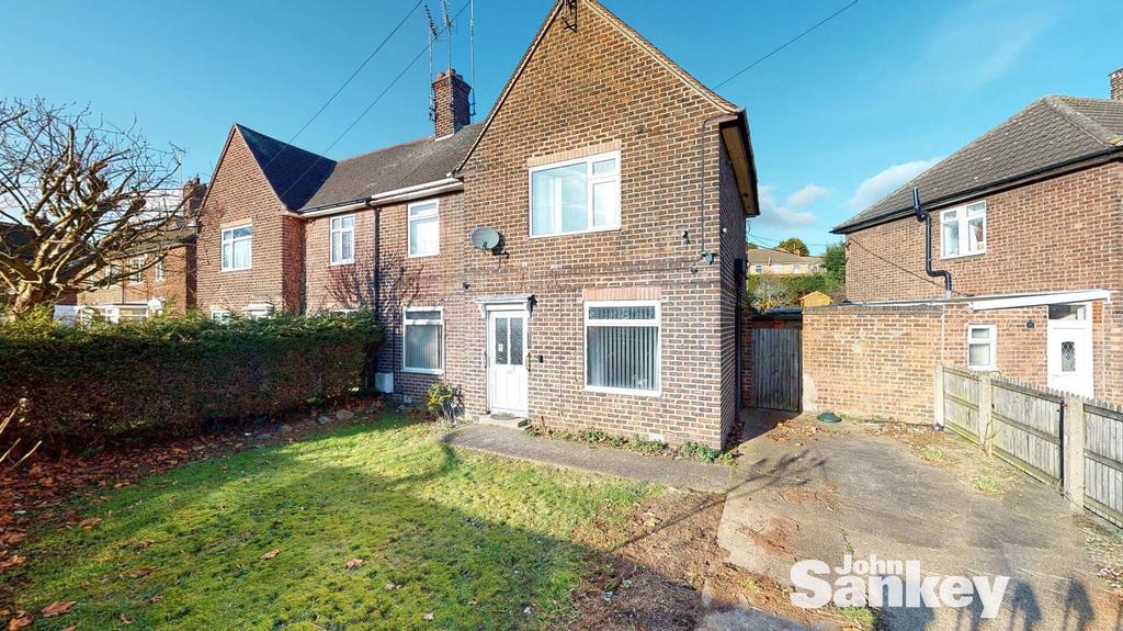Dale Lane, Blidworth, Mansfield 3 bed semidetached house £140,000