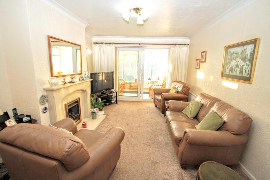 Freville Grove, Darlington 2 bed semidetached bungalow £205,000