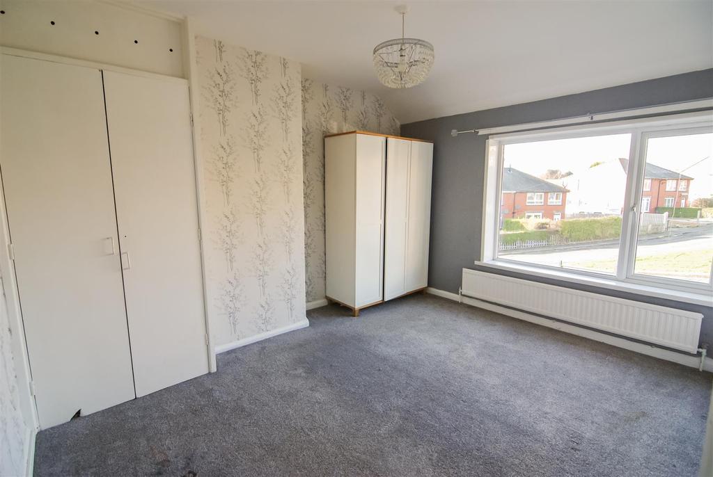 Holgate Mount, Worsbrough, Barnsley 3 bed semidetached house £119,950