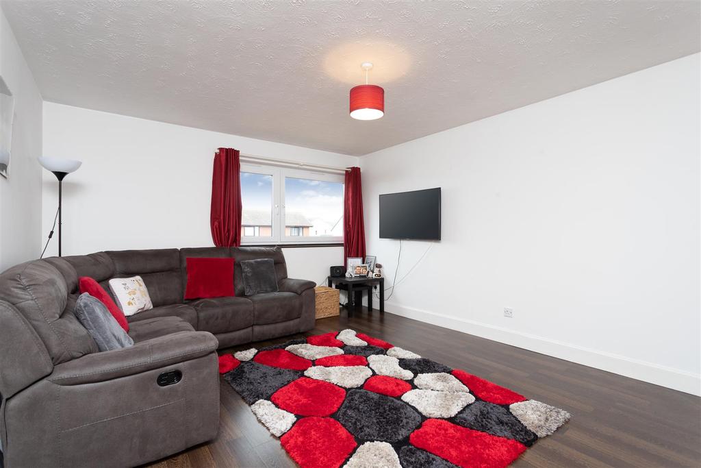 Meadowview Drive, Inchture, Perth 2 bed apartment £124,950
