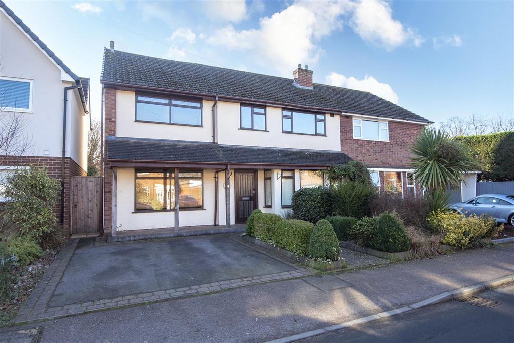 Scotch Orchard, Lichfield 6 bed semidetached house £395,000