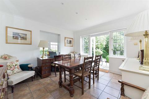 1 Redcote Place, Dorking, RH4 1PE