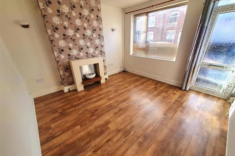 69 Grove Road, Nuneaton, CV10 8JS