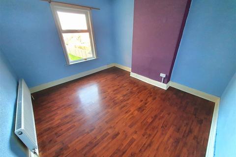 69 Grove Road, Nuneaton, CV10 8JS