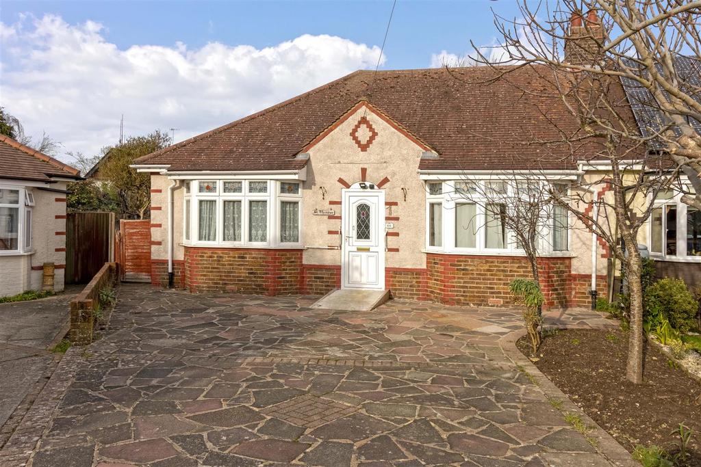 Henty Road, Worthing 3 bed bungalow £400,000