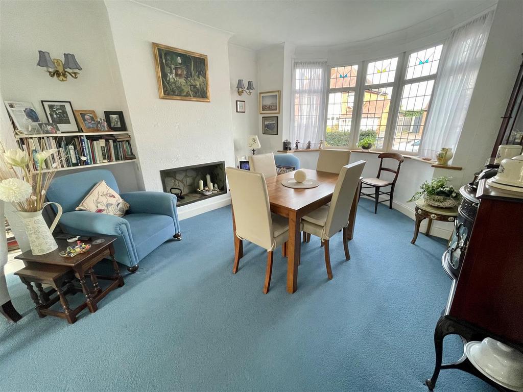 Brookvale Road, Solihull 3 bed semidetached house £325,000