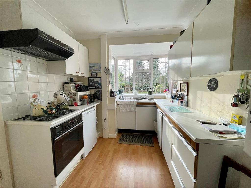 Brookvale Road, Solihull 3 bed semidetached house £325,000