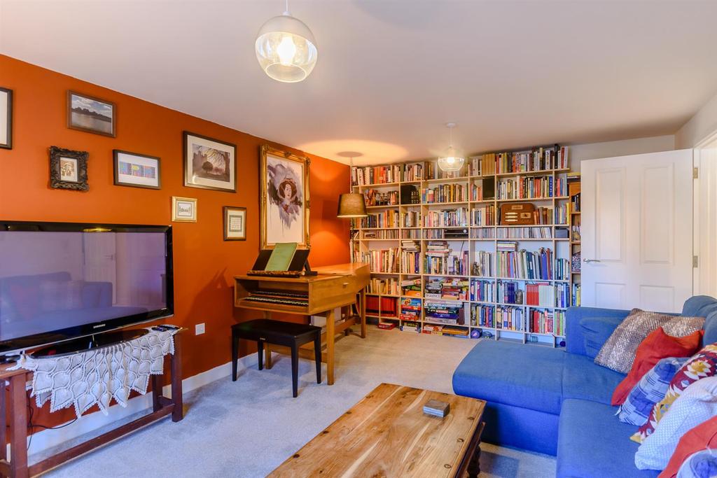 8490154-Interior06.jpg