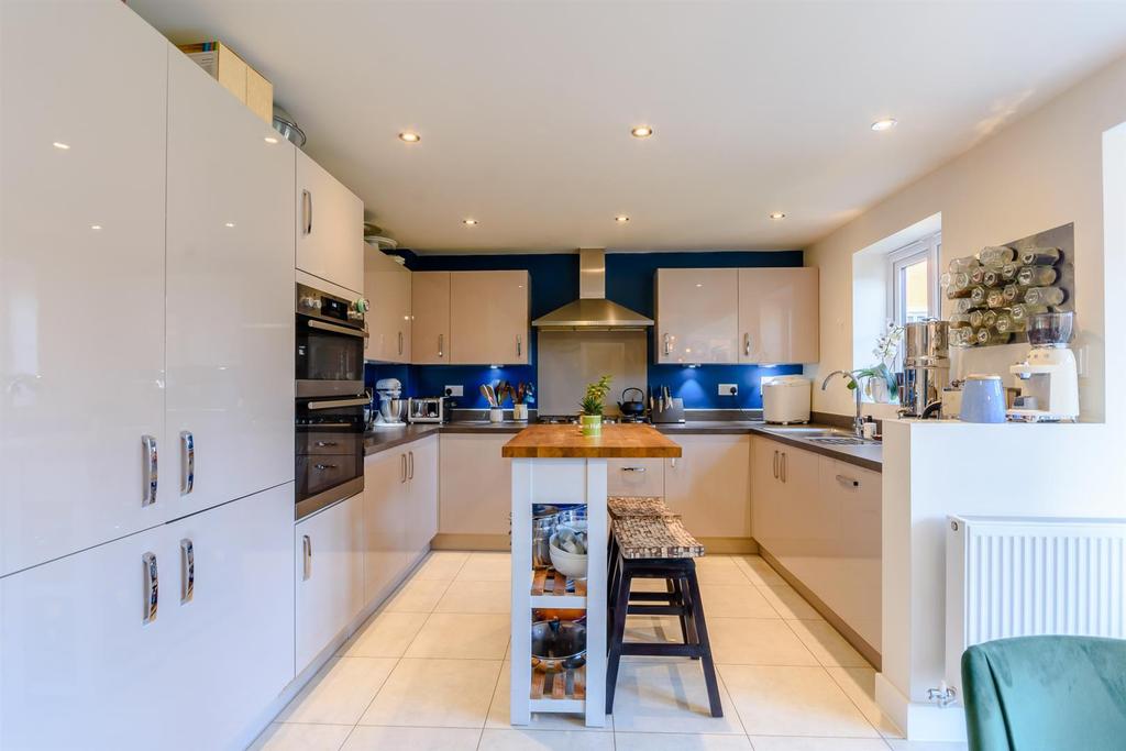 8490154-Interior20.jpg