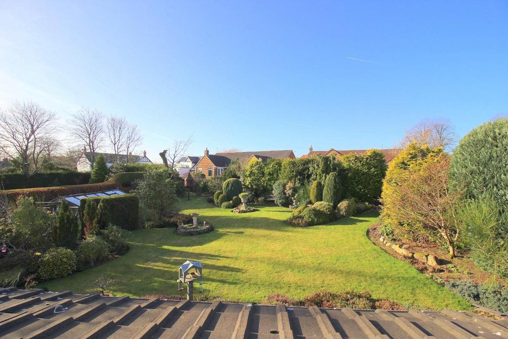 Longdean Park, Chester Le Street 4 bed detached house £420,000
