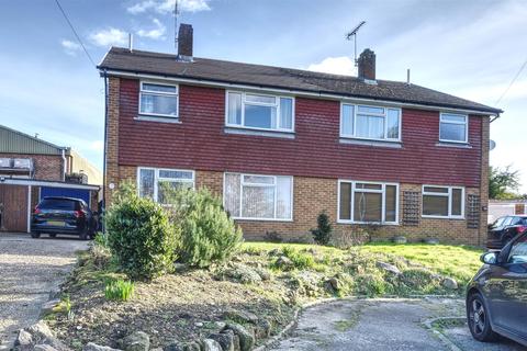 3 Piltdown Close, Bexhill-on-sea, TN39 3XA