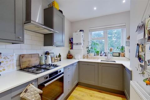 141 Strathdon Drive, London, SW17 0PS