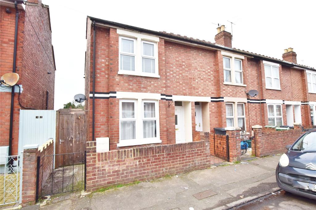 Rosebery Avenue, Gloucester, Gloucestershire, GL1 2 bed end of terrace