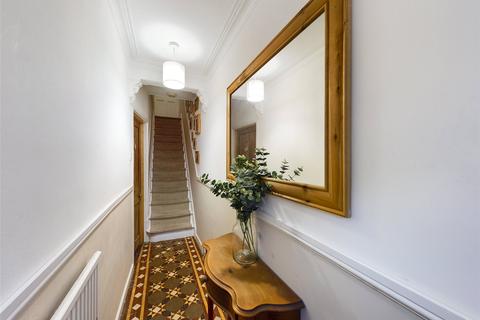 30 Rosebery Avenue, Gloucester, GL1 5EJ