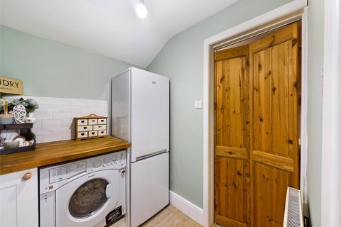 30 Rosebery Avenue, Gloucester, GL1 5EJ