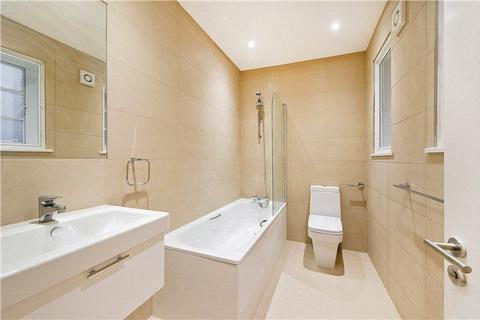 2 bedroom flat to rent, Maple Street, Fitzrovia, London