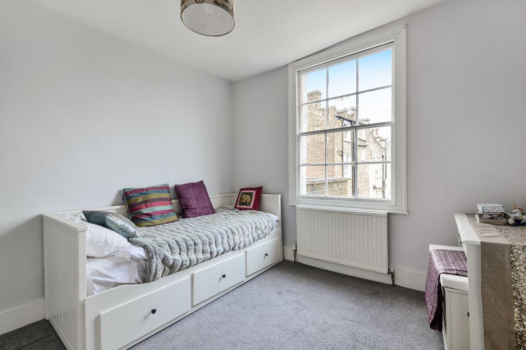 Bedroom 4 (Double)