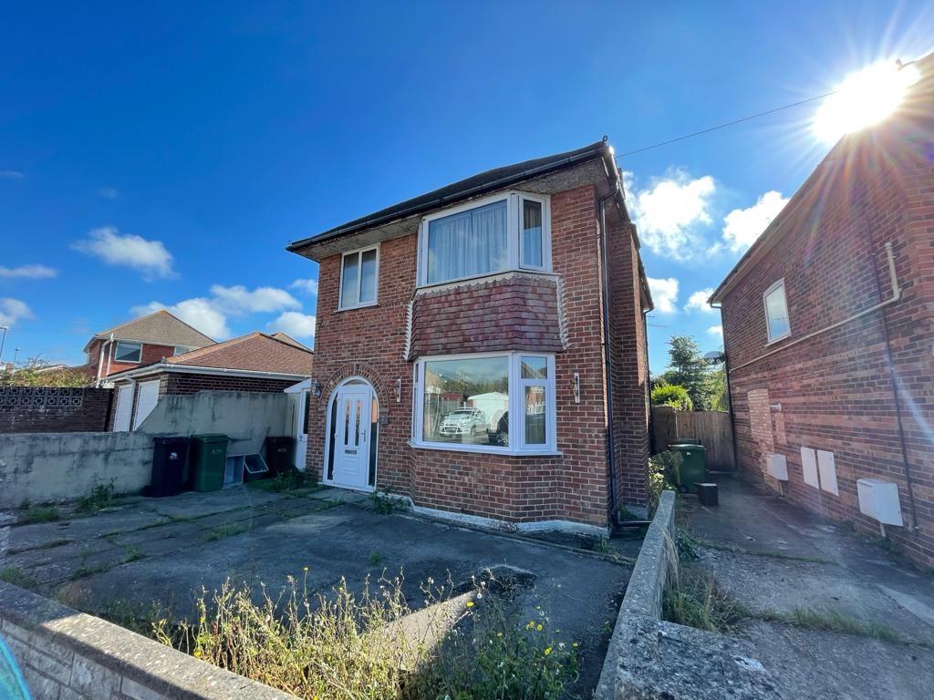Heathwood Road, Weymouth 3 bed detached house £350,000