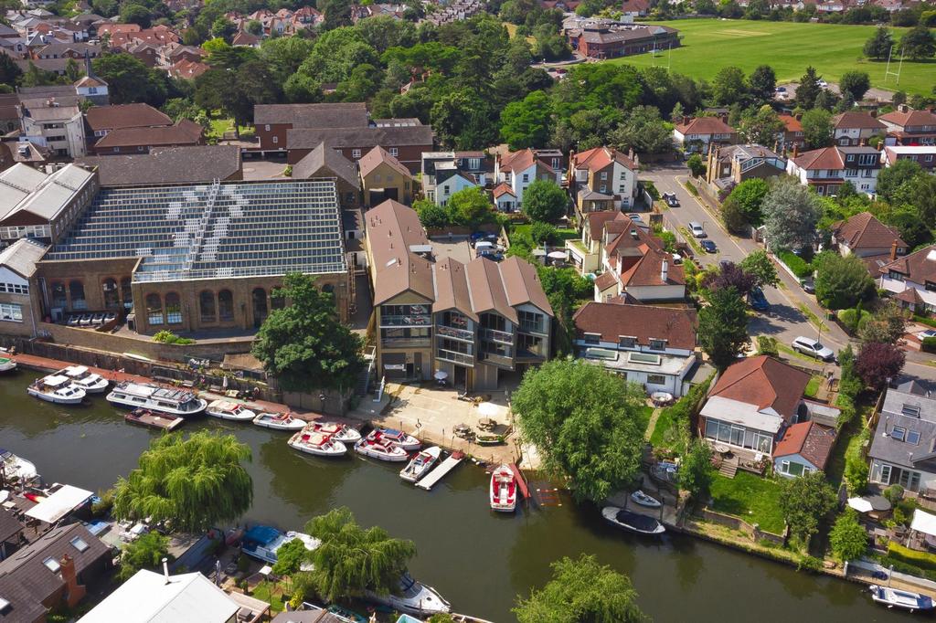 Taggs Wharf (Main)