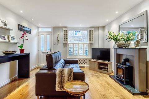 7 Beech Road, Weybridge, KT13 9QF